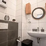 Livemore24 - 3 In Hoch Wlan - Smart-tv - 24-7 Check-in Und Kueche Appartamento Recklinghausen