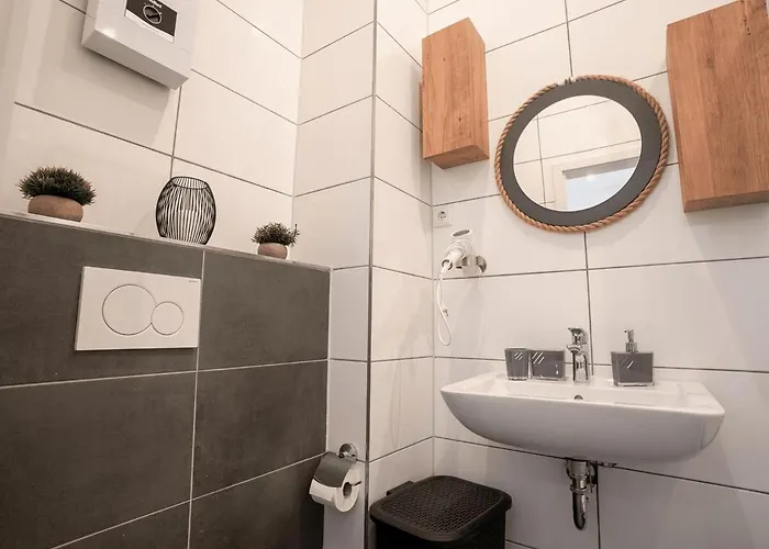 Livemore24 - 3 In Hoch Wlan - Smart-tv - 24-7 Check-in Und Kueche Appartement Recklinghausen