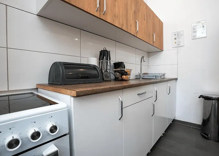 Appartement Livemore24 - 3 In Hoch Wlan - Smart-tv - 24-7 Check-in Und Kueche